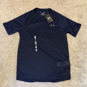 Under Armor Dri fit tee shirt